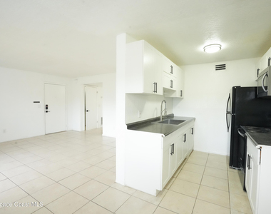 2624 Tree Ridge Lane Ne - Photo Thumbnail 2