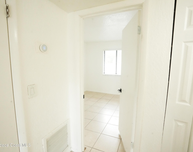 2624 Tree Ridge Lane Ne - Photo Thumbnail 12