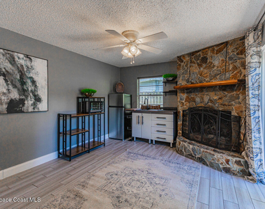 177 Woodland Drive - Photo Thumbnail 7