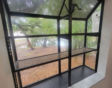 2142 Bradford Street - Photo Thumbnail 4