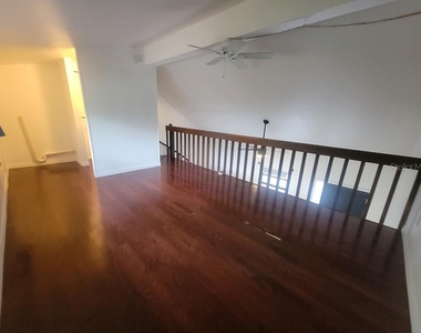 2142 Bradford Street - Photo Thumbnail 10