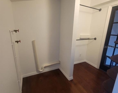 2142 Bradford Street - Photo Thumbnail 12