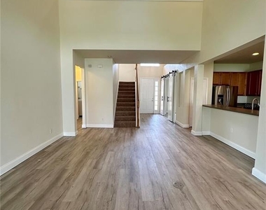 14227 Wake Robin Drive - Photo Thumbnail 7