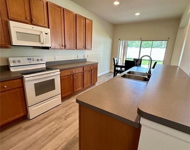 14227 Wake Robin Drive - Photo Thumbnail 8