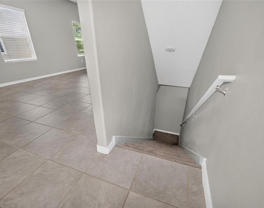 4424 Tuscan Loon Drive - Photo Thumbnail 11