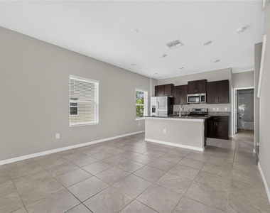 4424 Tuscan Loon Drive - Photo Thumbnail 17