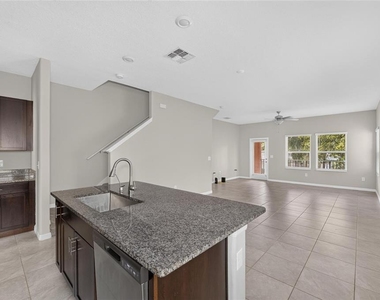 4424 Tuscan Loon Drive - Photo Thumbnail 24