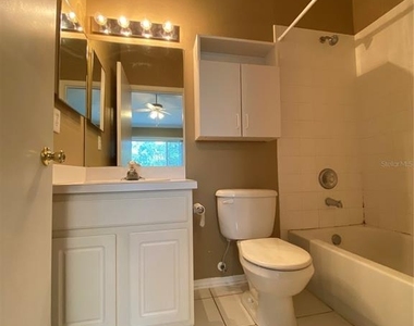 1309 Throckmorton Drive - Photo Thumbnail 6