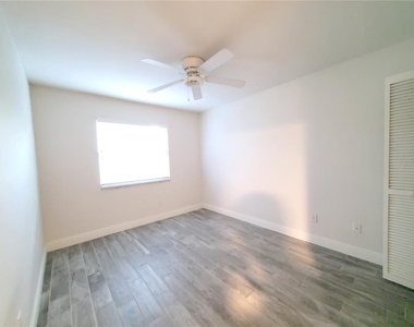 3107 W Horatio Street - Photo Thumbnail 15