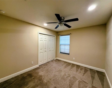 2468 Whittler Branch - Photo Thumbnail 16