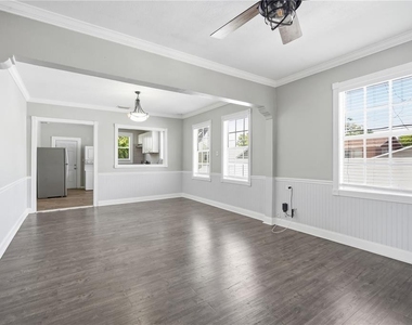 1211 E 17th Avenue - Photo Thumbnail 5
