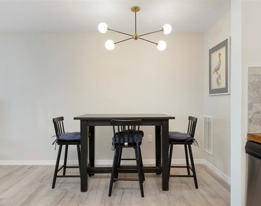 7151 Sunset Way - Photo Thumbnail 9