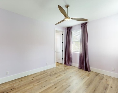 1068 19th Avenue N - Photo Thumbnail 47