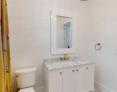 1068 19th Avenue N - Photo Thumbnail 63