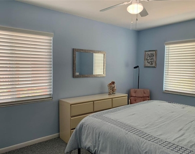 505 66th Avenue - Photo Thumbnail 7