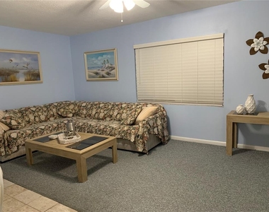 505 66th Avenue - Photo Thumbnail 5