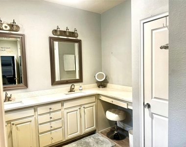 5088 Endview Pass - Photo Thumbnail 10