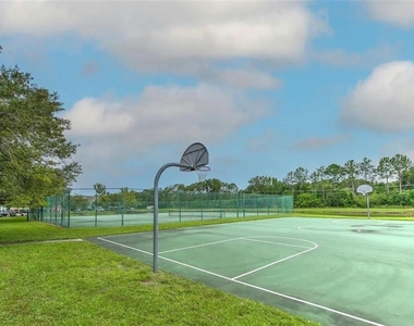 10554 White Lake Court - Photo Thumbnail 12