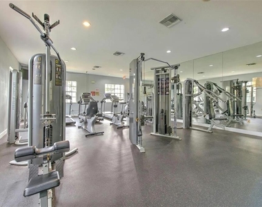 10554 White Lake Court - Photo Thumbnail 9
