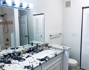 10554 White Lake Court - Photo Thumbnail 4