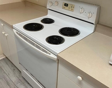 3707 Conroy Rd - Photo Thumbnail 15