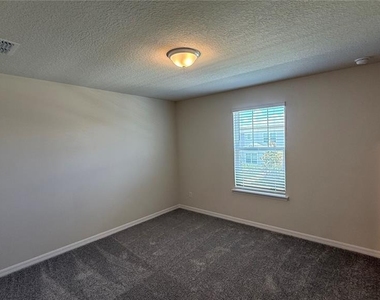 5025 Furrowed Way - Photo Thumbnail 16