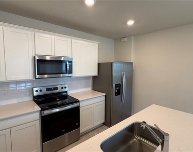 5025 Furrowed Way - Photo Thumbnail 7