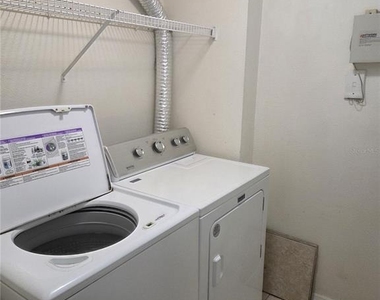 5536 Metrowest Boulevard - Photo Thumbnail 14