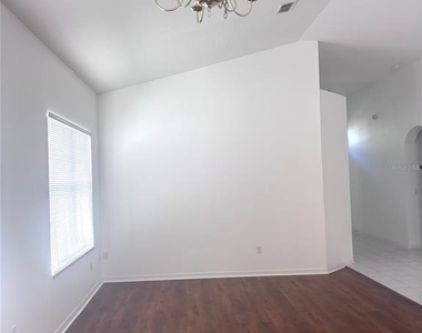 128 Westmoreland Circle - Photo Thumbnail 16
