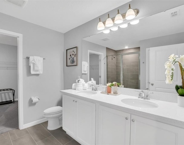 2131 Derwent Drive - Photo Thumbnail 20