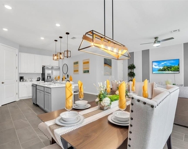 2131 Derwent Drive - Photo Thumbnail 39