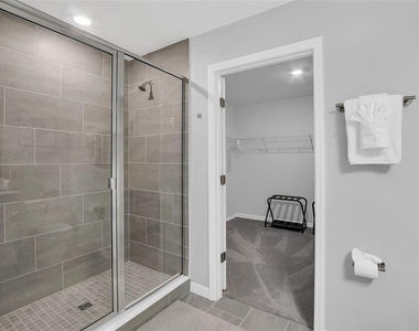 2131 Derwent Drive - Photo Thumbnail 21
