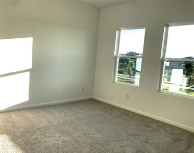 1314 Dalkeith Cv - Photo Thumbnail 12