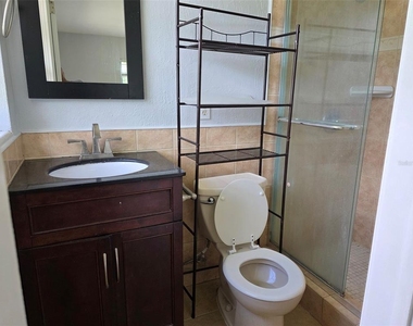 1695 E Horatio Avenue - Photo Thumbnail 9
