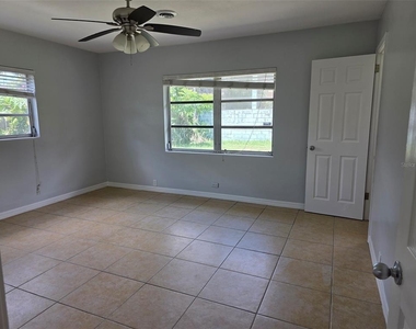 1695 E Horatio Avenue - Photo Thumbnail 8