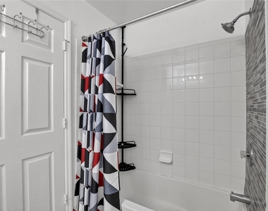 4006 San Gallo Drive - Photo Thumbnail 29
