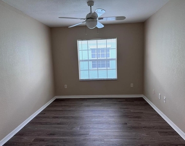 5764 Sabal Trace Drive - Photo Thumbnail 21
