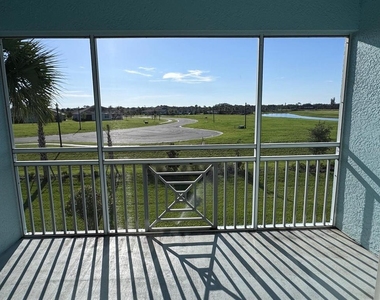 5764 Sabal Trace Drive - Photo Thumbnail 6