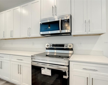 2165 Music Lane - Photo Thumbnail 10
