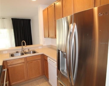 10963 Savannah Wood Drive - Photo Thumbnail 9