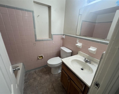 4227 Lake Lawne Avenue - Photo Thumbnail 16