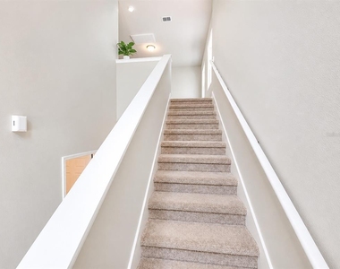 2340 Mystic Maze Lane - Photo Thumbnail 38