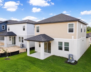 2340 Mystic Maze Lane - Photo Thumbnail 13