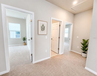 2340 Mystic Maze Lane - Photo Thumbnail 15