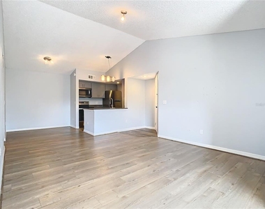 5144 Conroy Road - Photo Thumbnail 12