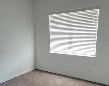 9185 Carmela Avenue - Photo Thumbnail 6