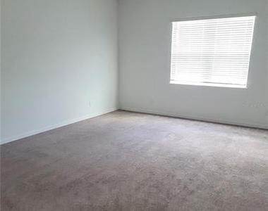 9185 Carmela Avenue - Photo Thumbnail 12