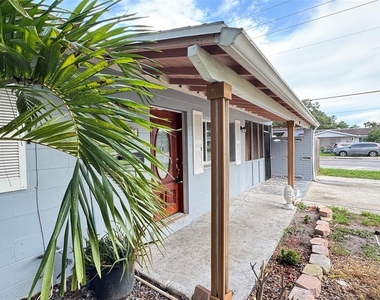 9401 57th Street N - Photo Thumbnail 16