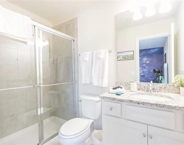 7243 Oakmoss Loop - Photo Thumbnail 35