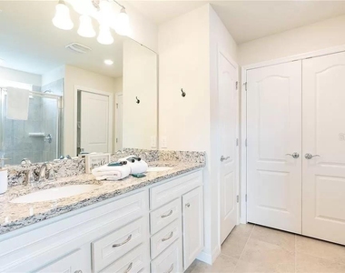 7243 Oakmoss Loop - Photo Thumbnail 31